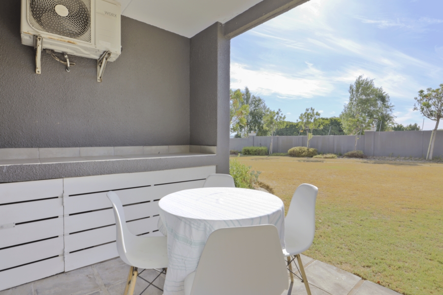 2 Bedroom Property for Sale in Burgundy Estate Western Cape